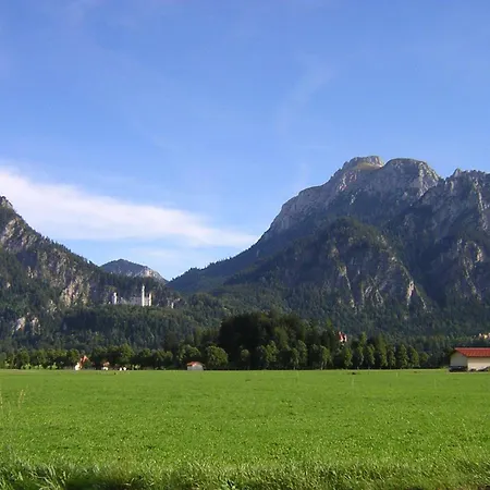 Ferienwohnung-schlossberg-mit-bergblick * Hopferau