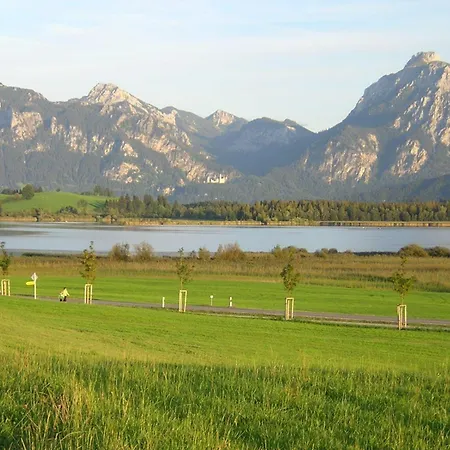 Ferienwohnung-schlossberg-mit-bergblick *
