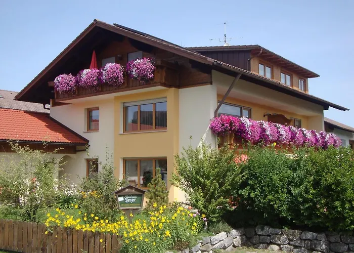 Ferienwohnung-Schlossberg-Mit-Bergblick 霍普福劳